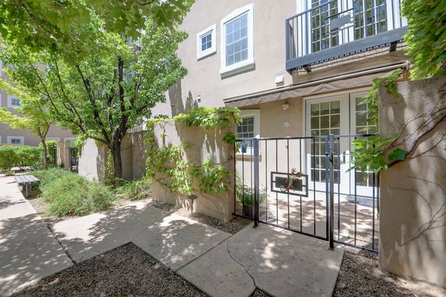 1900 Central Avenue 101, Albuquerque, NM 87104