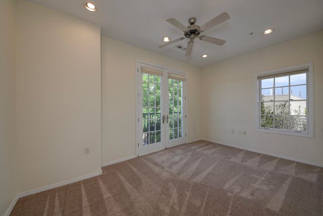 1900 Central Avenue 101, Albuquerque, NM 87104