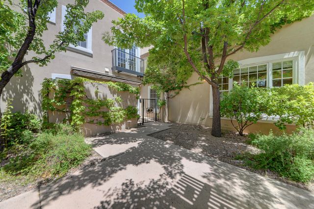 1900 Central Avenue 101, Albuquerque, NM 87104