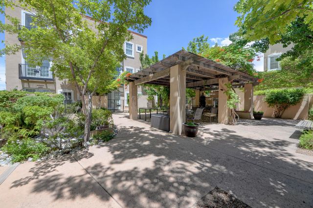 1900 Central Avenue 101, Albuquerque, NM 87104