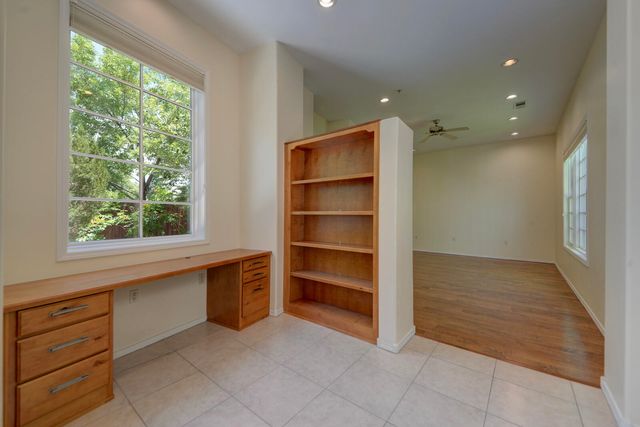 1900 Central Avenue 101, Albuquerque, NM 87104