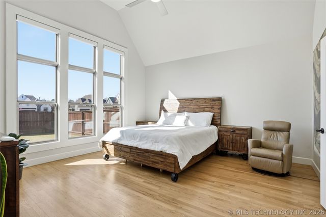 730 W 110th Street S, Jenks, OK 74037