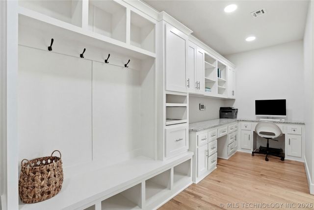 730 W 110th Street S, Jenks, OK 74037