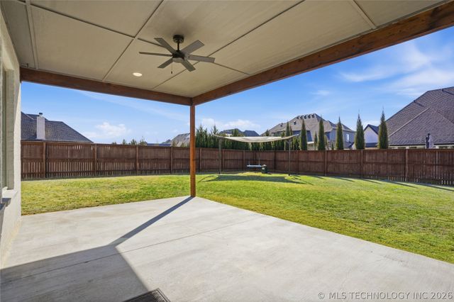 730 W 110th Street S, Jenks, OK 74037