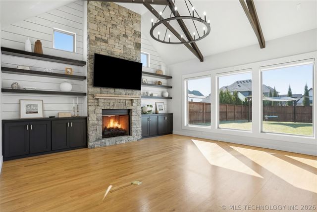 730 W 110th Street S, Jenks, OK 74037