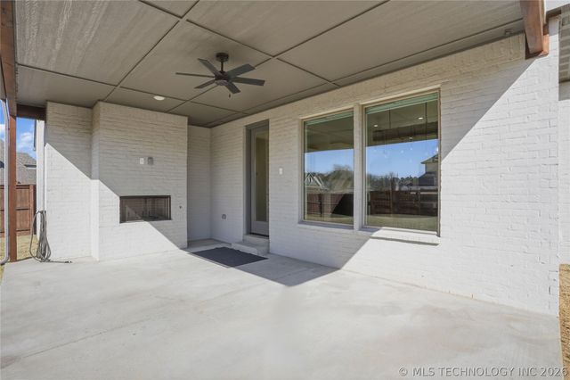 730 W 110th Street S, Jenks, OK 74037