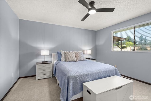 9138 Skokomish Way NE, Olympia, WA 98516