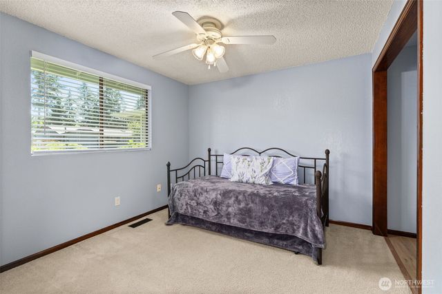 9138 Skokomish Way NE, Olympia, WA 98516