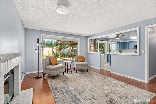 9138 Skokomish Way NE, Olympia, WA 98516