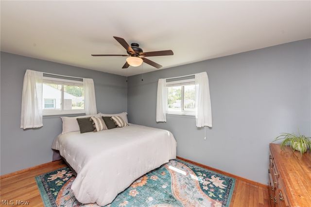 324 Charring Cross Drive, Munroe Falls, OH 44262