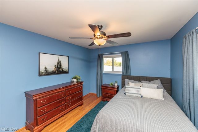 324 Charring Cross Drive, Munroe Falls, OH 44262