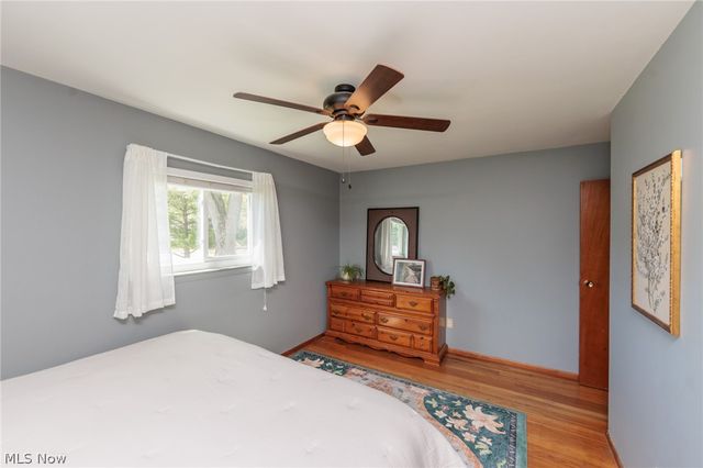 324 Charring Cross Drive, Munroe Falls, OH 44262