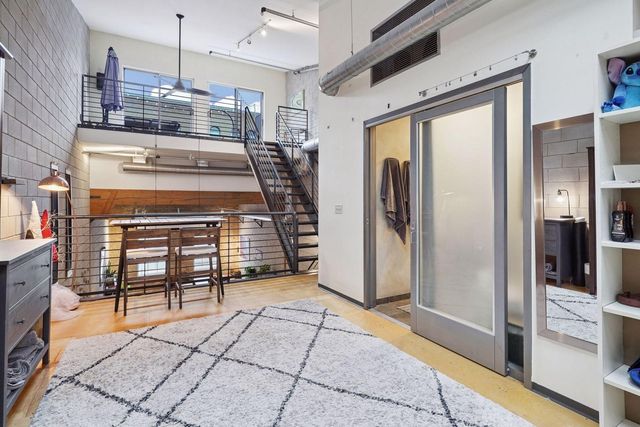 801 N Washington Avenue 308, Minneapolis, MN 55401