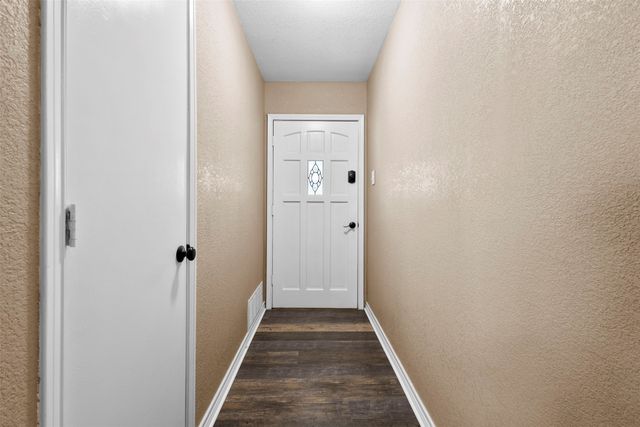 1108 Lakefront Drive, Waxahachie, TX 75165