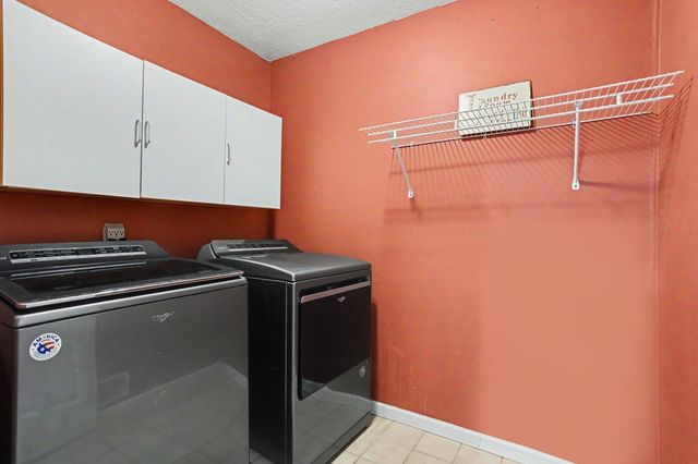 22917 Canary Avenue, Mattawan, MI 49071