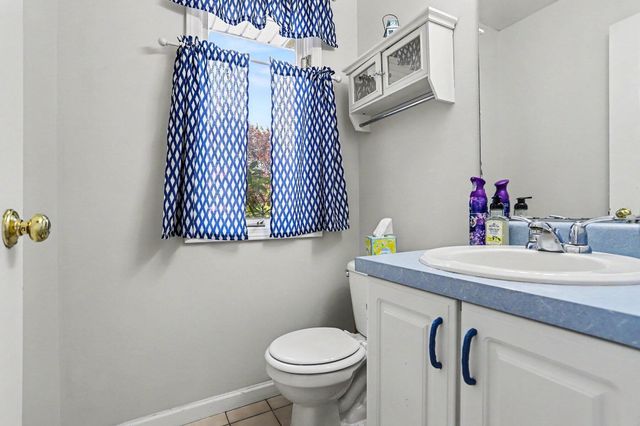 22917 Canary Avenue, Mattawan, MI 49071