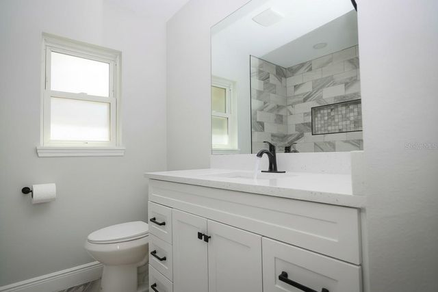 1507 N LAKE VIEW AVENUE, Leesburg, FL 34748