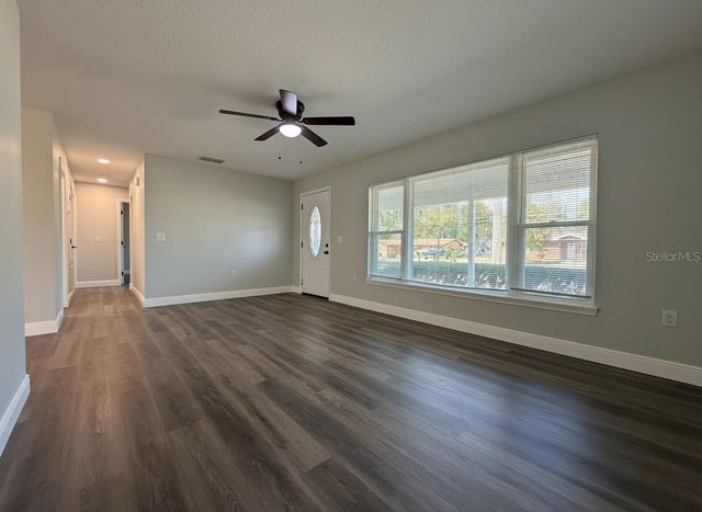 1507 N LAKE VIEW AVENUE, Leesburg, FL 34748