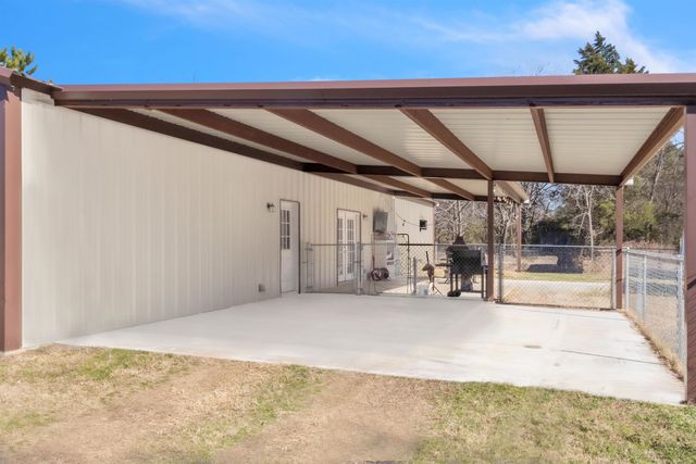 3026 FM 593, Gilmer, TX 75644