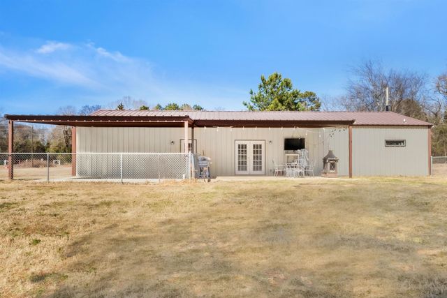 3026 FM 593, Gilmer, TX 75644