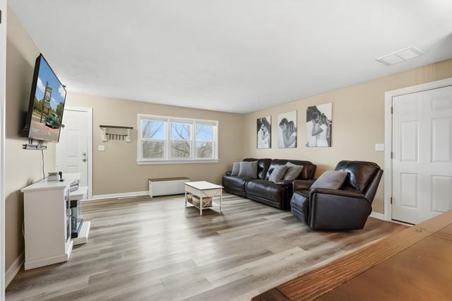 1706 N 16th Street, Ozark, MO 65721