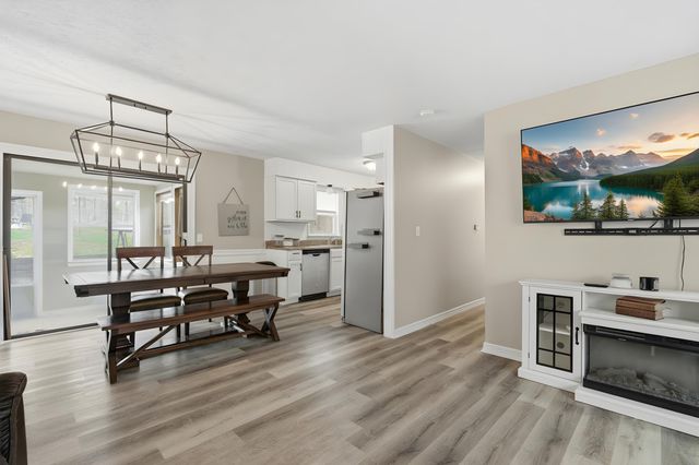 1706 N 16th Street, Ozark, MO 65721