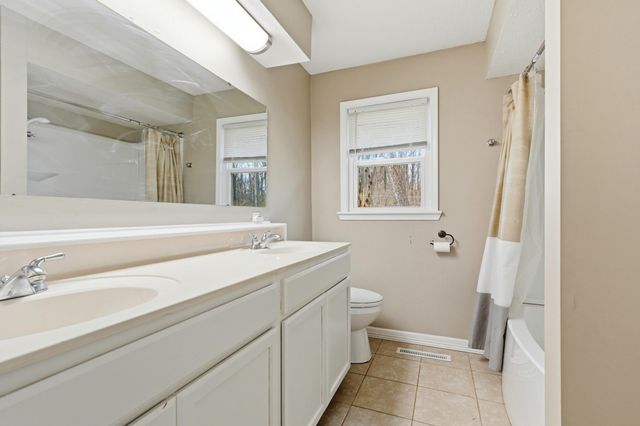 1706 N 16th Street, Ozark, MO 65721