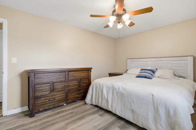 1706 N 16th Street, Ozark, MO 65721