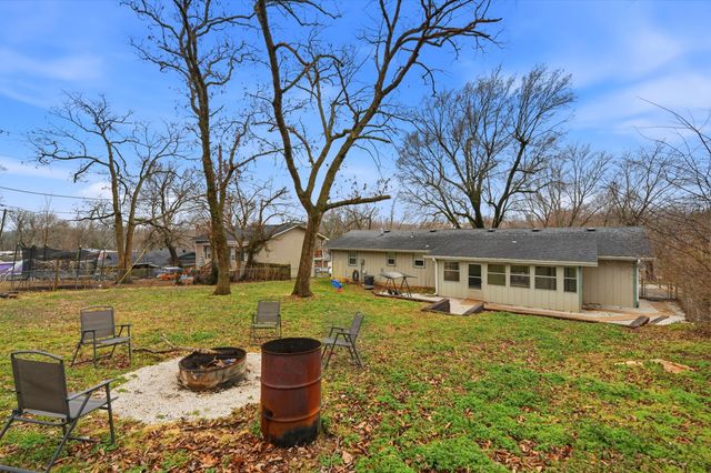 1706 N 16th Street, Ozark, MO 65721