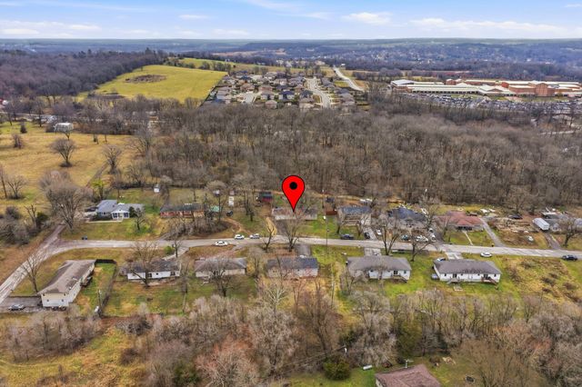 1706 N 16th Street, Ozark, MO 65721