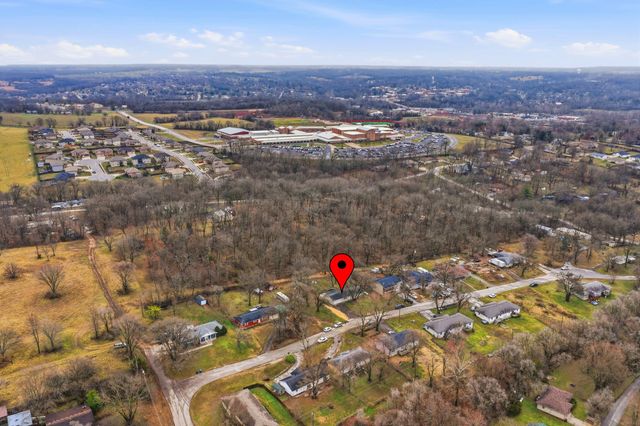 1706 N 16th Street, Ozark, MO 65721