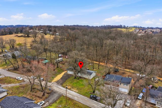 1706 N 16th Street, Ozark, MO 65721