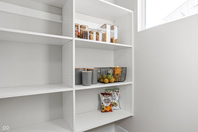 11373 Nickel Row, Fishers, IN 46038