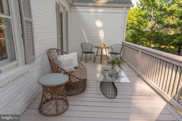 4700 SEDGWICK ST NW, Washington, DC 20016