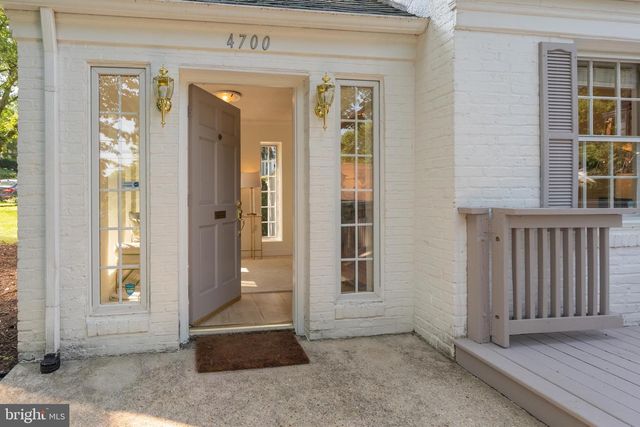4700 SEDGWICK ST NW, Washington, DC 20016