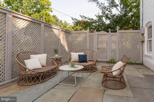4700 SEDGWICK ST NW, Washington, DC 20016