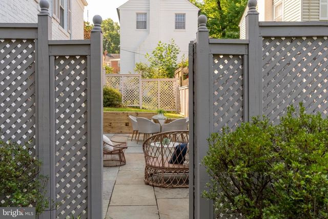 4700 SEDGWICK ST NW, Washington, DC 20016