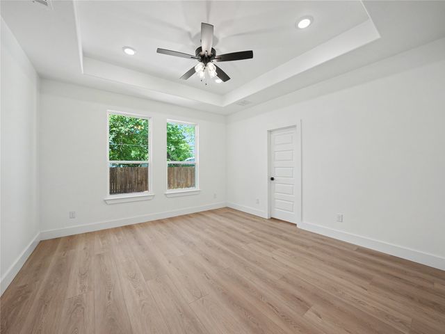 113 Dennis Drive, Azle, TX 76020
