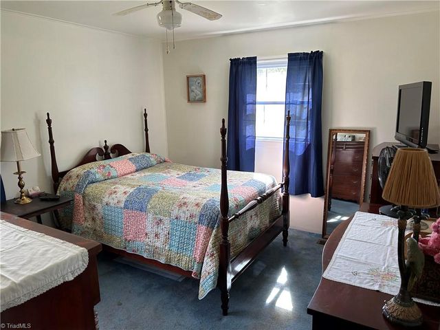 4163 Nc Highway 704, Madison, NC 27025