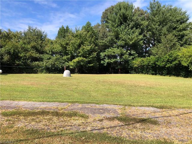 4163 Nc Highway 704, Madison, NC 27025