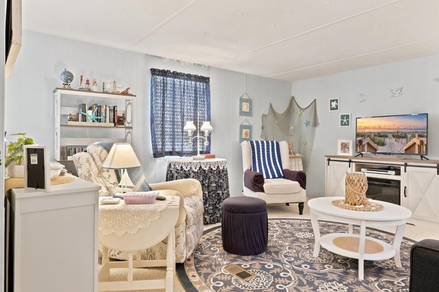 1420 Circle Dr., North Myrtle Beach, SC 29582
