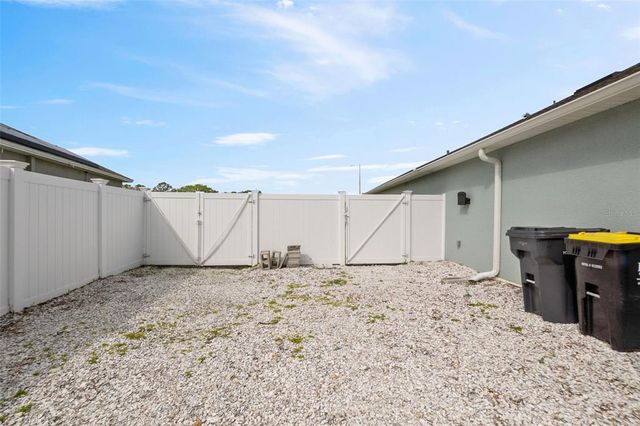 230 COVE AT EAGLE LAKE CIRCLE, Eagle Lake, FL 33839