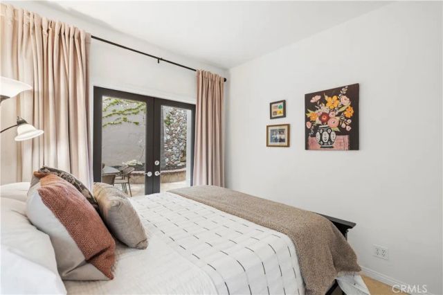 23656 White Oak Court, Newhall, CA 91321