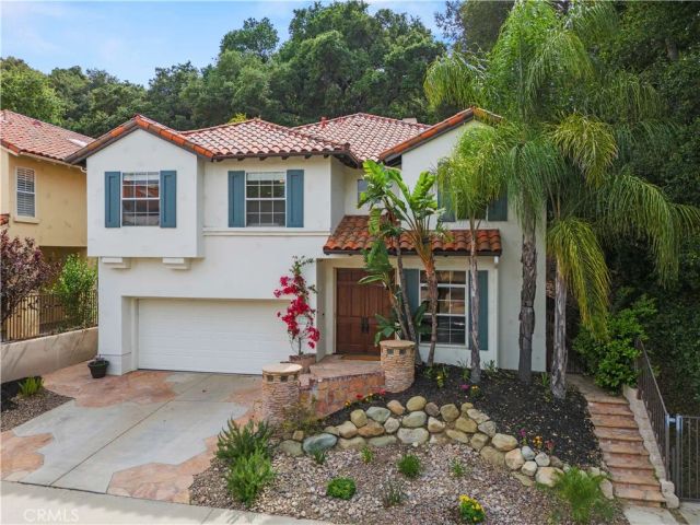 23656 White Oak Court, Newhall, CA 91321