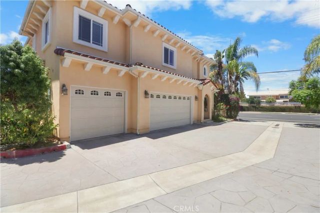 5072 La Palma, La Palma, CA 90623