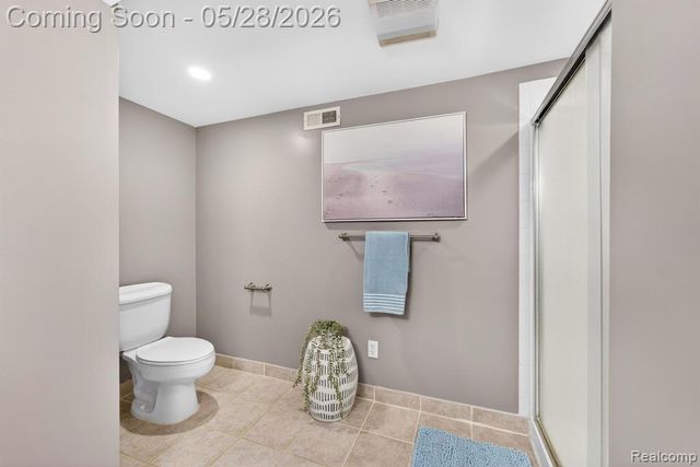 337 Country Club Court, Canton, MI 48188