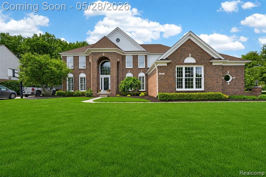 337 Country Club Court, Canton, MI 48188