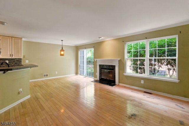 53 Woodmont Dr 53, Randolph Twp., NJ 07869