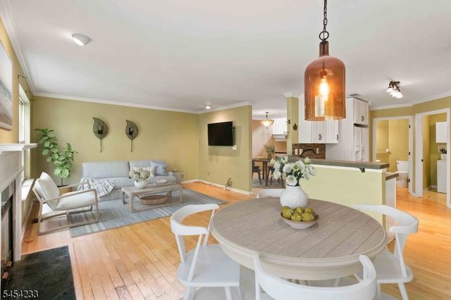 53 Woodmont Dr 53, Randolph Twp., NJ 07869
