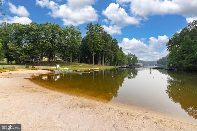 106 N TIMBER TRIBE, Mineral, VA 23117